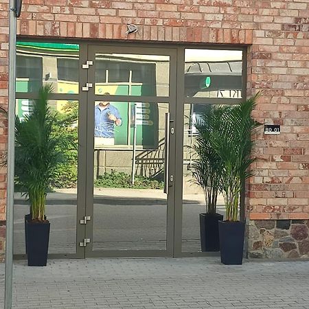 Kamienica Portowa Aparthotel Mikołajki Exteriör bild