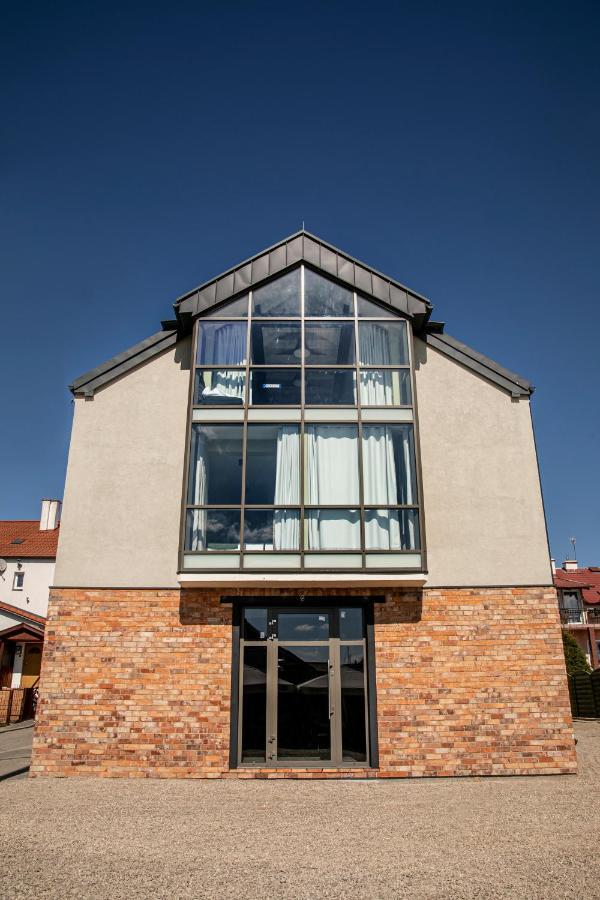 Kamienica Portowa Aparthotel Mikołajki Exteriör bild