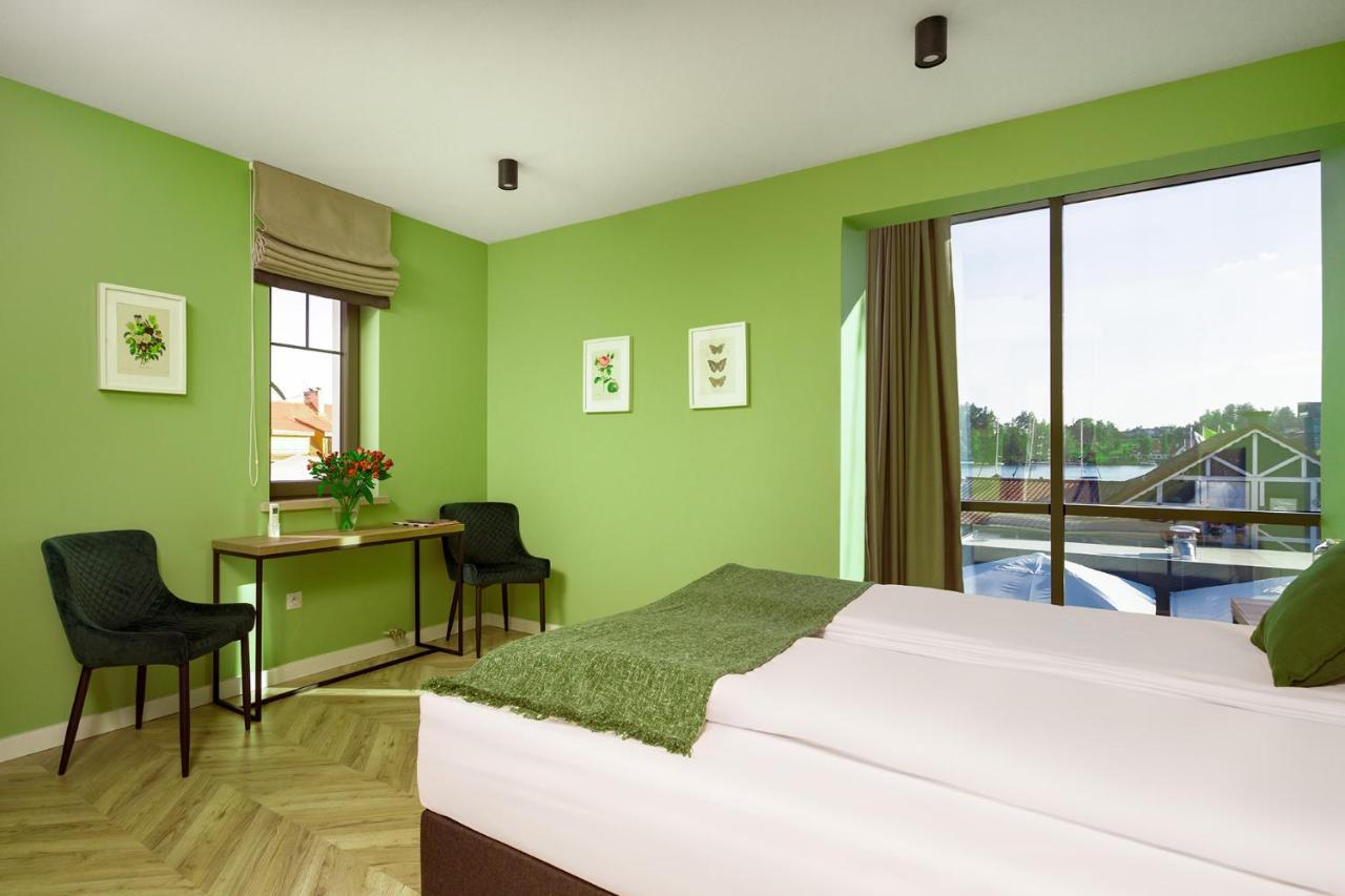 Kamienica Portowa Aparthotel Mikołajki Exteriör bild