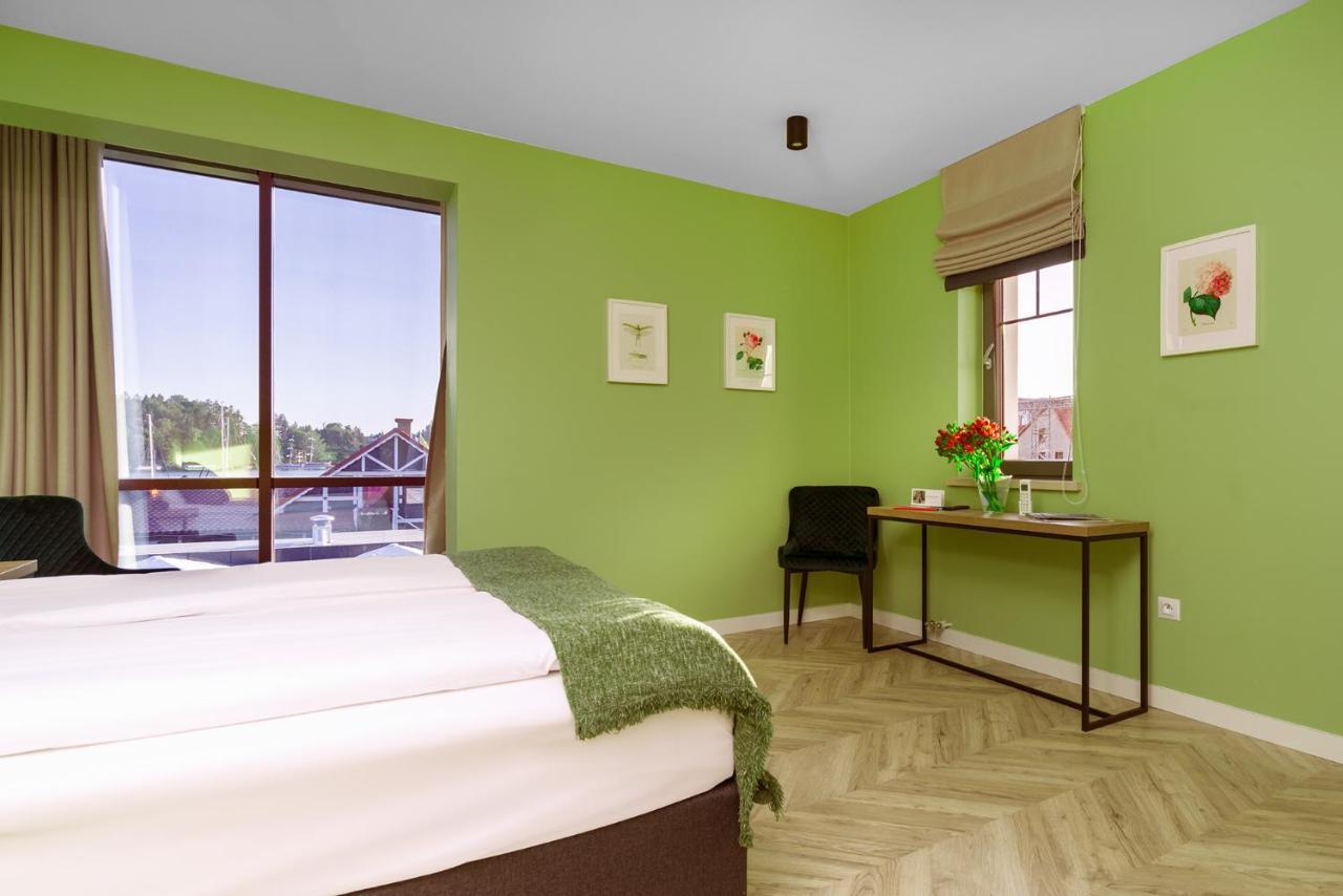 Kamienica Portowa Aparthotel Mikołajki Exteriör bild