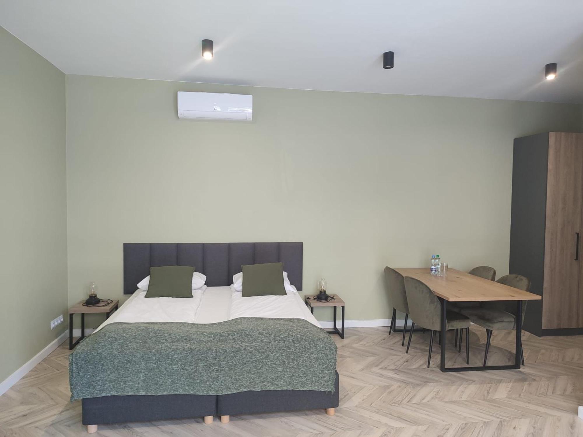 Kamienica Portowa Aparthotel Mikołajki Exteriör bild